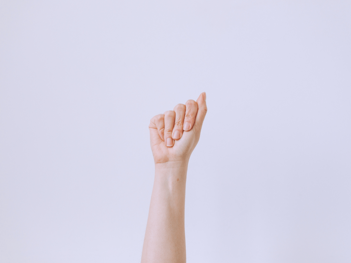 What Is Your Body Language Saying to&nbsp;Others?